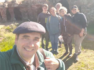 Facultad de Ciencias en Grutas del Palacio: protecci&oacute;n de la biodiversidad microbiana del suelo.